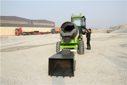 <b>攪拌車傳動軸的使用和保養！</b>