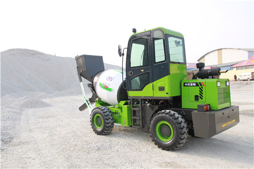 <b>自上料混凝土攪拌罐車為什么用白色的多？</b>