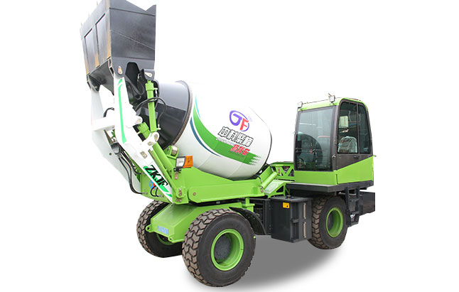 <b>攪拌機(jī)：自動(dòng)上料混凝土攪拌車駕駛老司機(jī)需知</b>