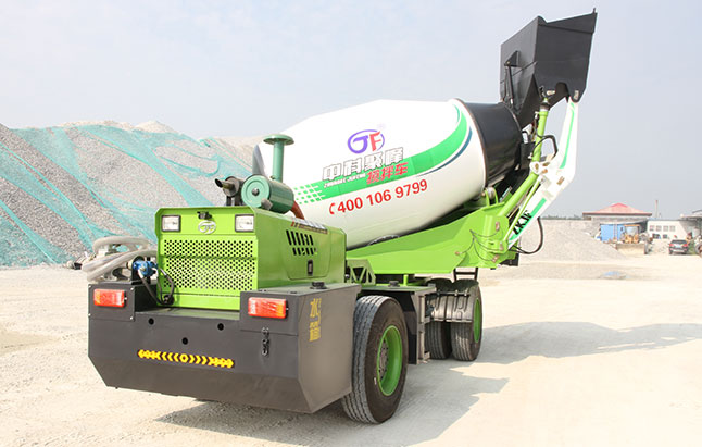 <b>全自動自上料攪拌車從核心性能出發</b>