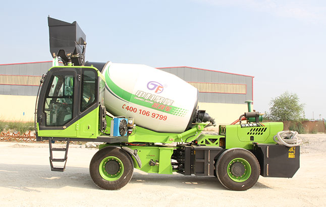 <b>自動上料的混凝土攪拌車的新城建設</b>