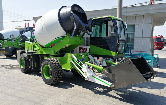 <b>混凝土攪拌罐車連桿操縱機構有哪些特色？</b>