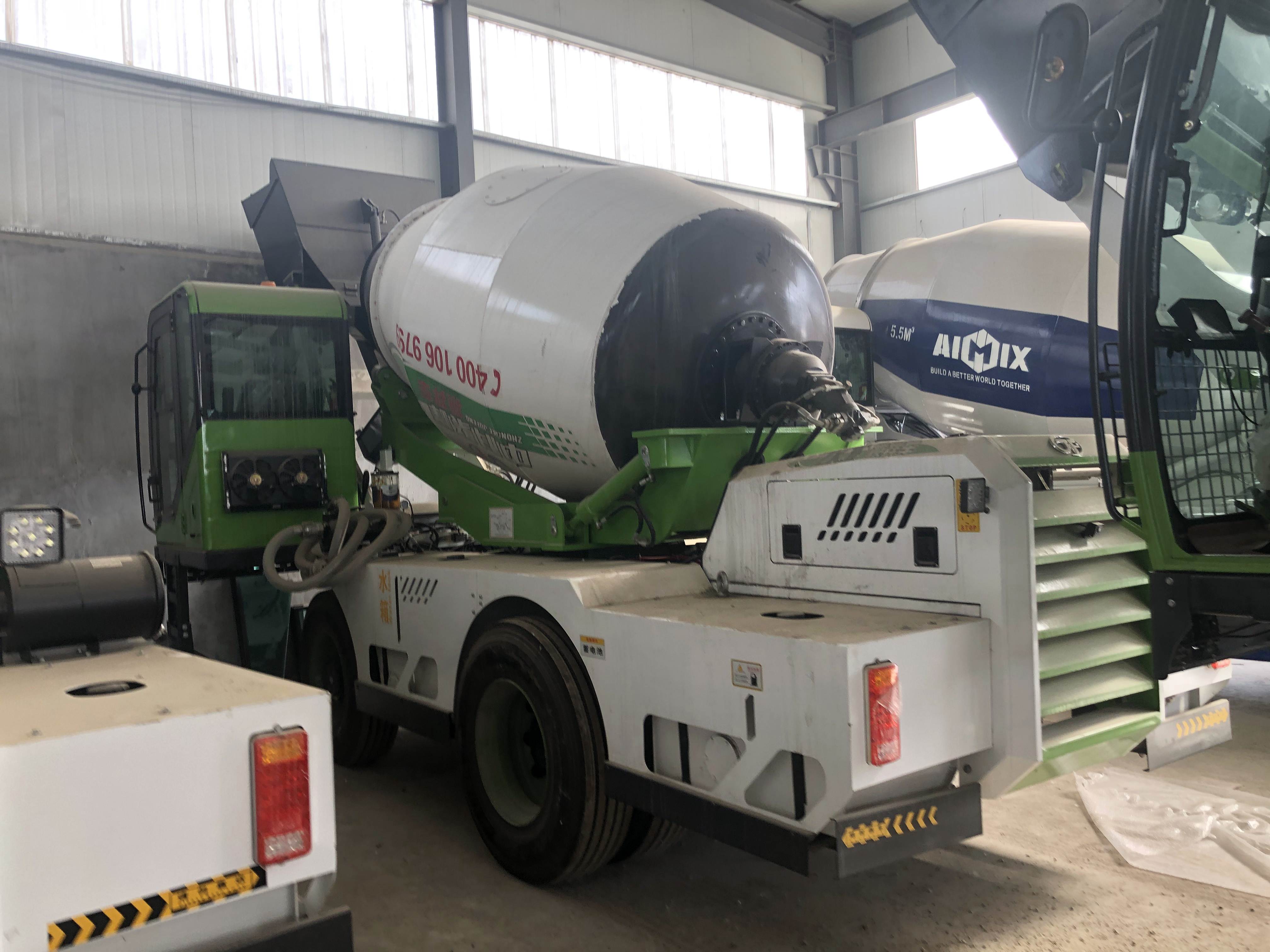 <b>自動上料攪拌車怎么提率？</b>