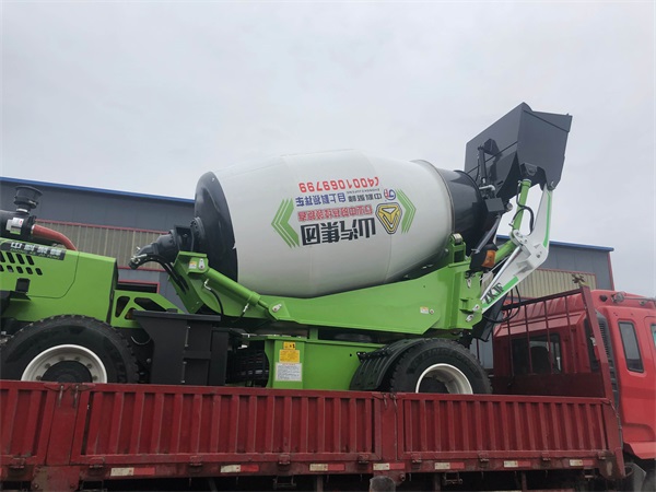 <b>混凝土攪拌車怎么卸料更快速？</b>