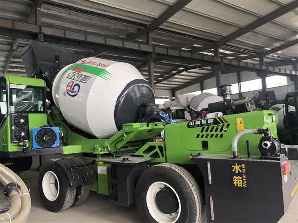 <b>攪拌車零配件的噪音問題如何解決？</b>