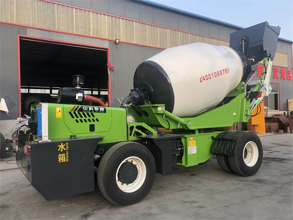 <b>混凝土攪拌機出現溫度過高應該怎么辦？</b>