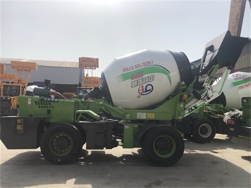 <b>自上料混凝土攪拌罐車正確操作的六部歸納法</b>